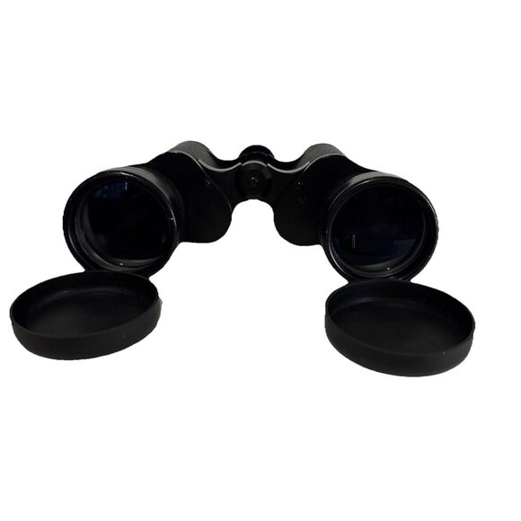 Tasco Binoculars Model 312 T.T. No 6461 10 X 50 288 FT 1000 Yards Lightweight - Picture 4 of 4